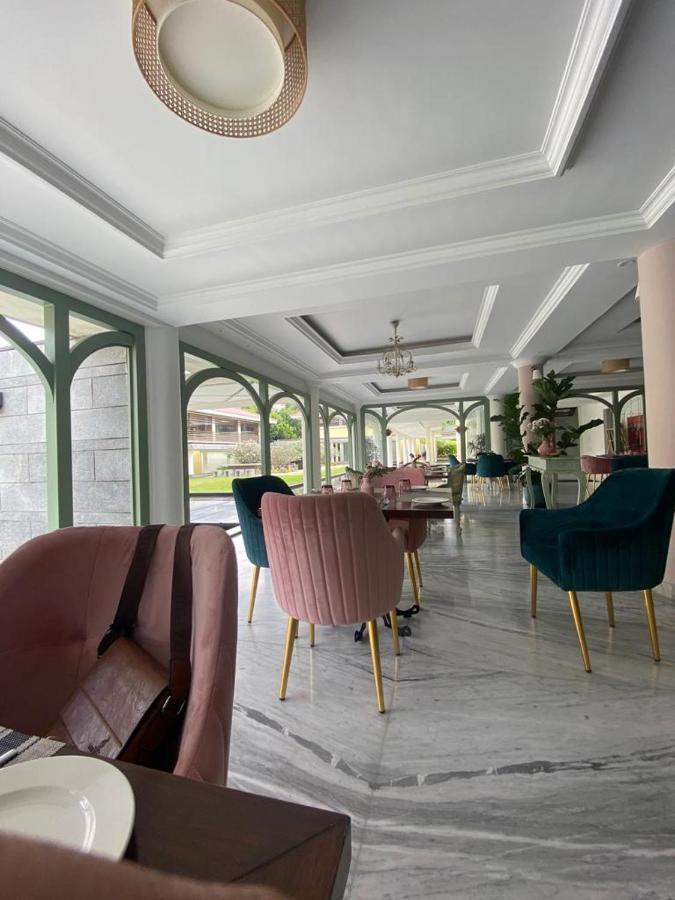 Nambiar Club Bellezea Kammasandra Exterior foto