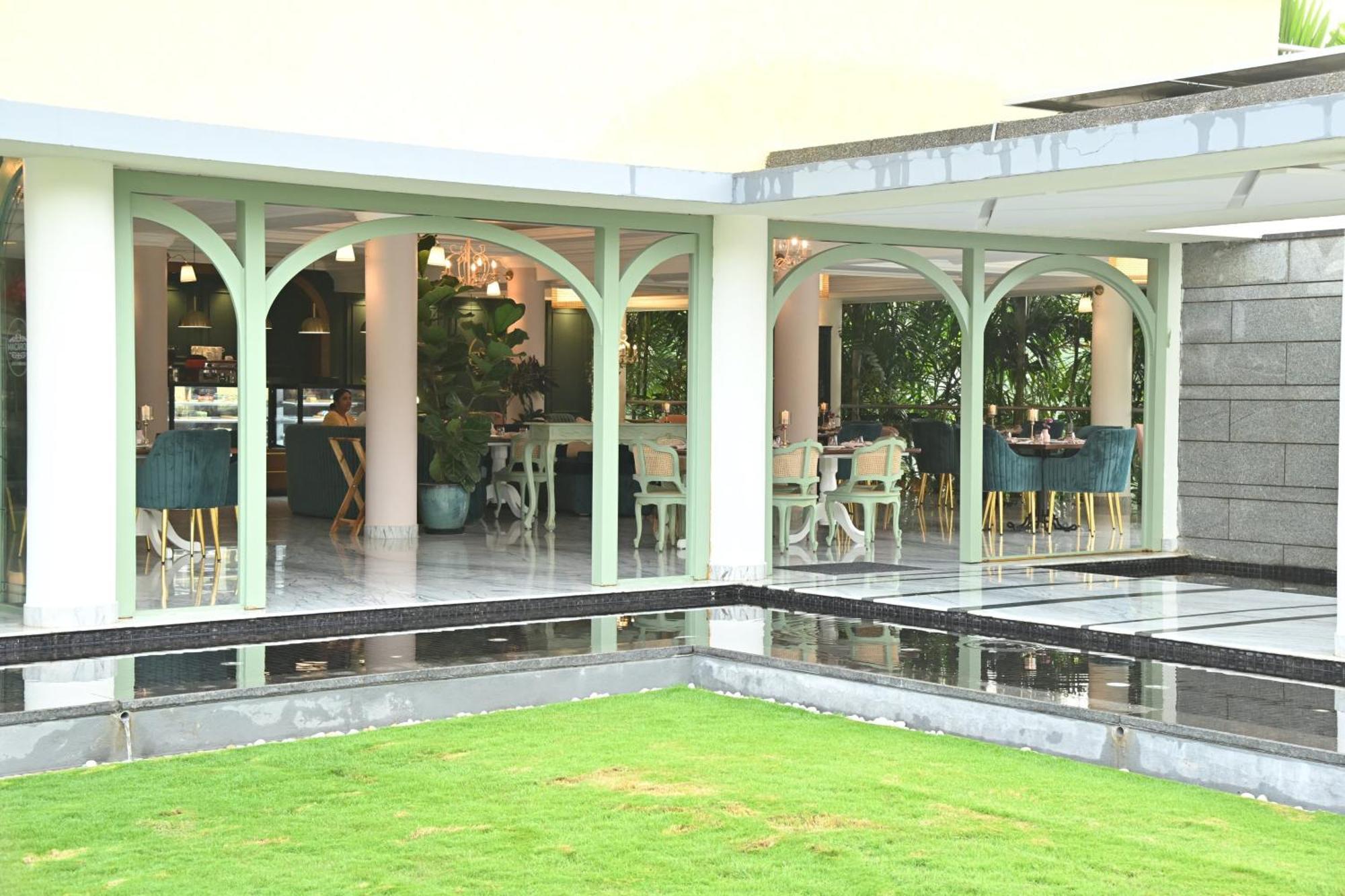 Nambiar Club Bellezea Kammasandra Exterior foto